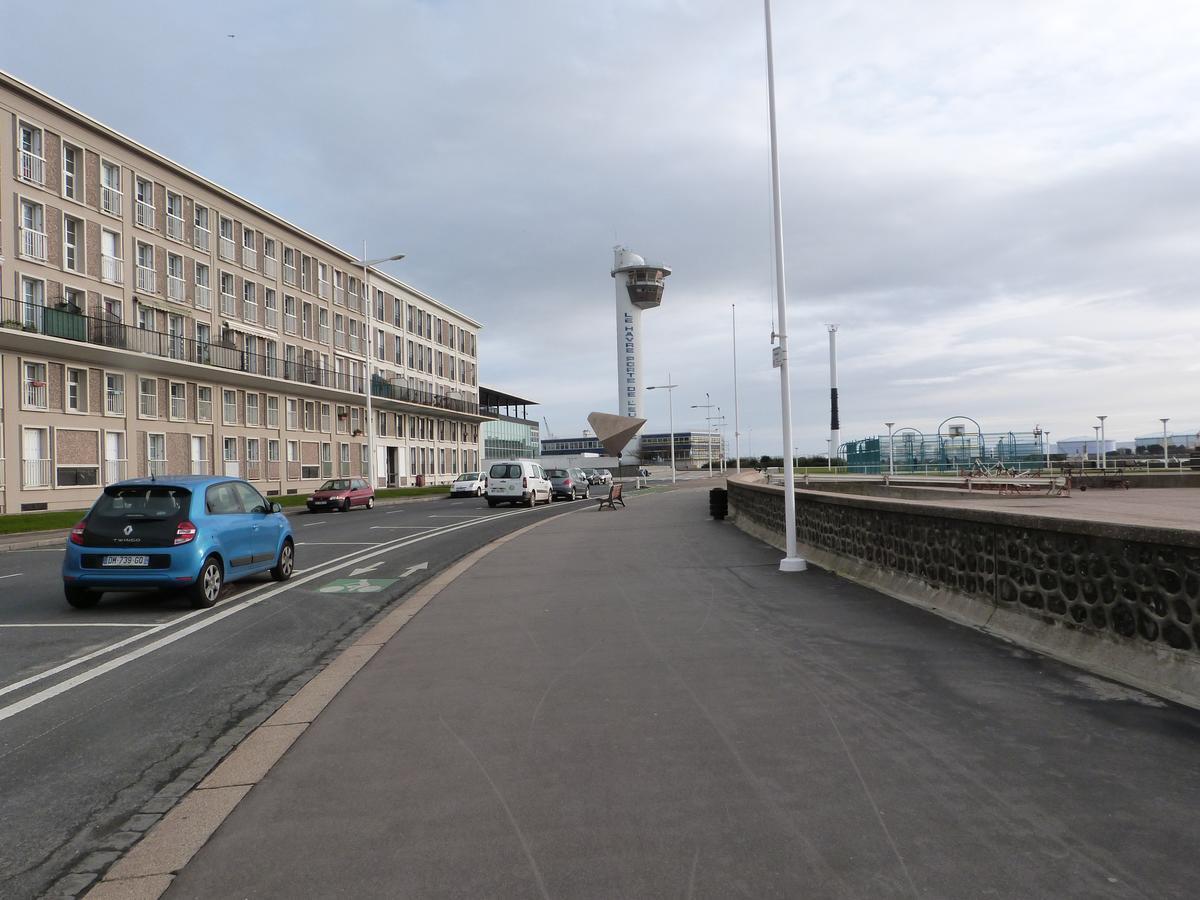 Residence Hoteliere Le Gambetta Le Havre Bagian luar foto
