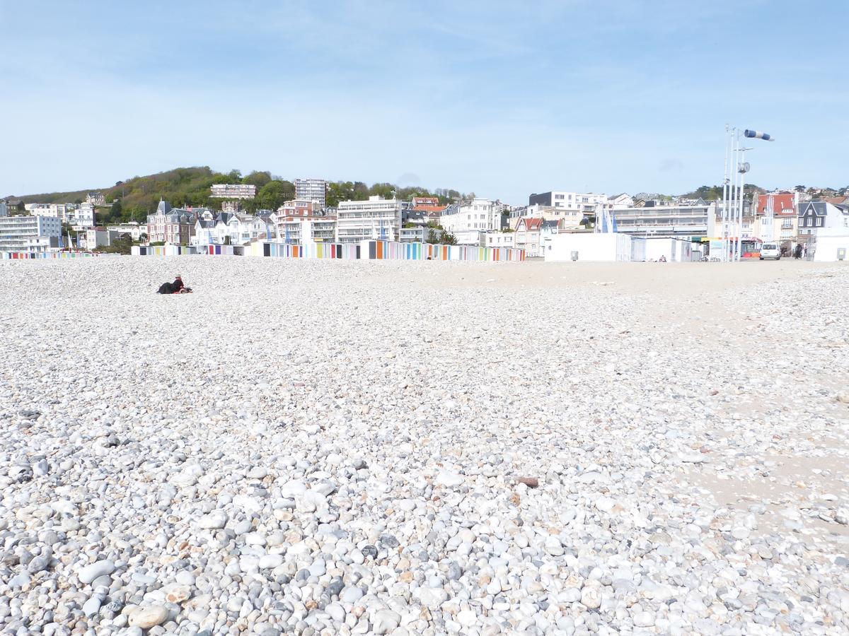 Residence Hoteliere Le Gambetta Le Havre Bagian luar foto