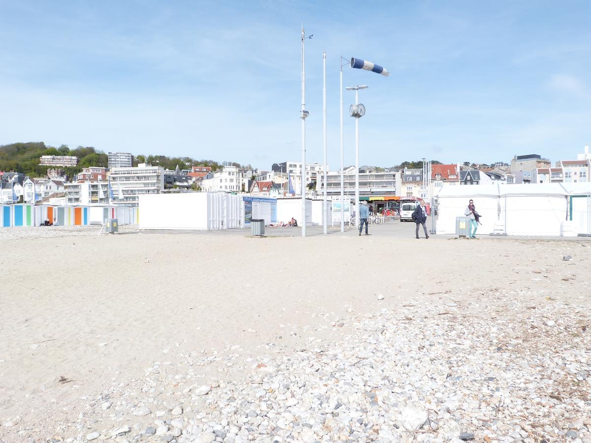 Residence Hoteliere Le Gambetta Le Havre Bagian luar foto